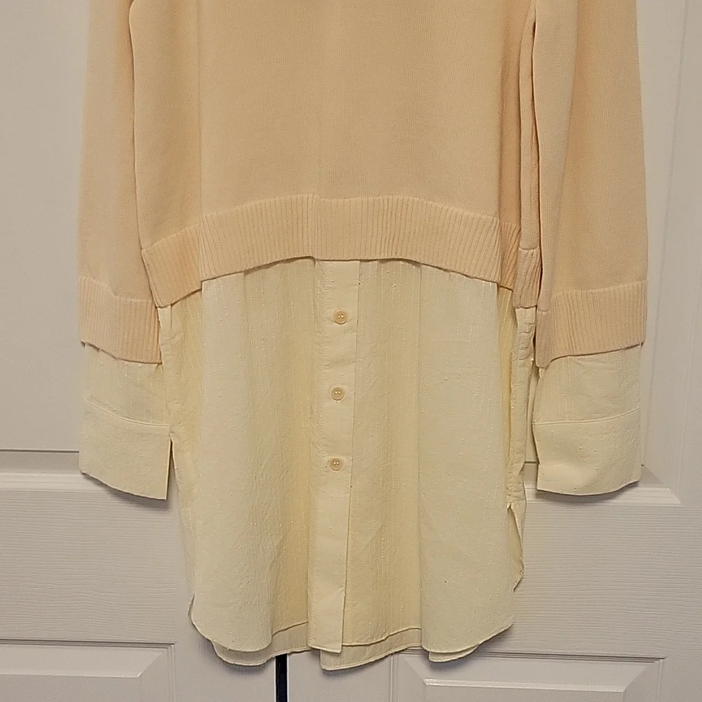 COS Sweatershirt - Picture 2 of 3